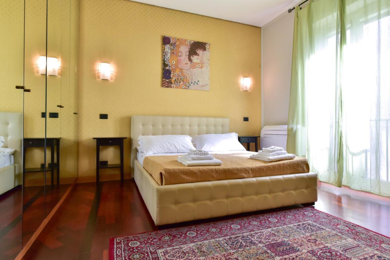 Elegant & Cozy Apartment In The Heart Of Roma Exterior foto